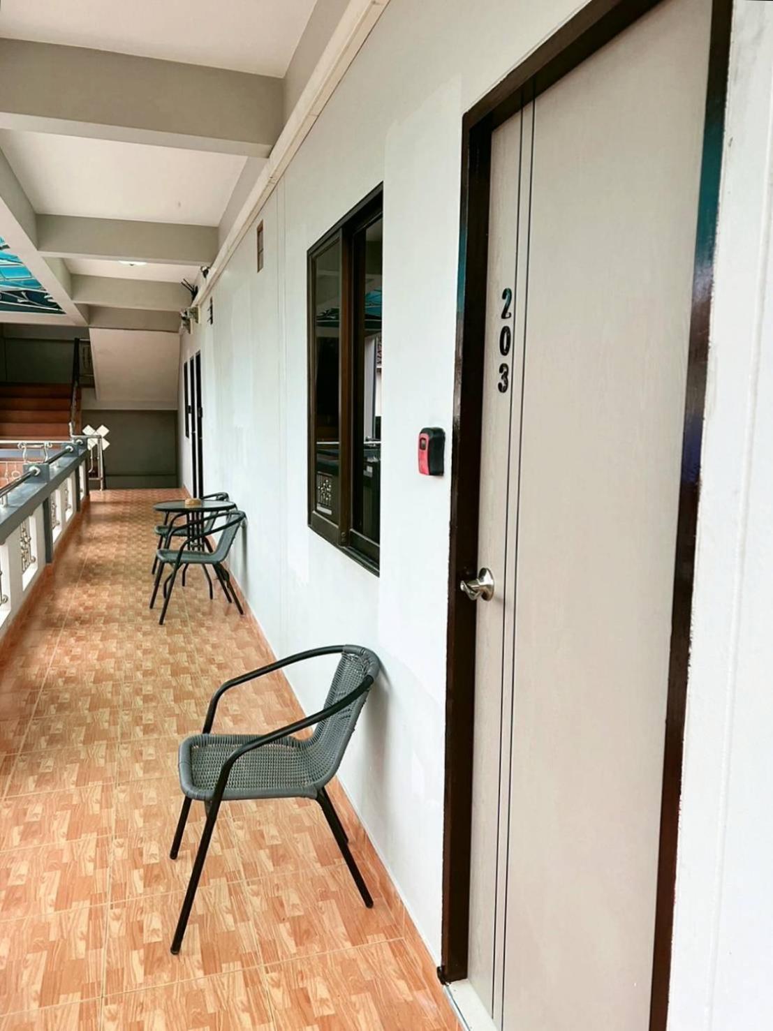 Ferienwohnung Marin House Pattaya Exterior foto