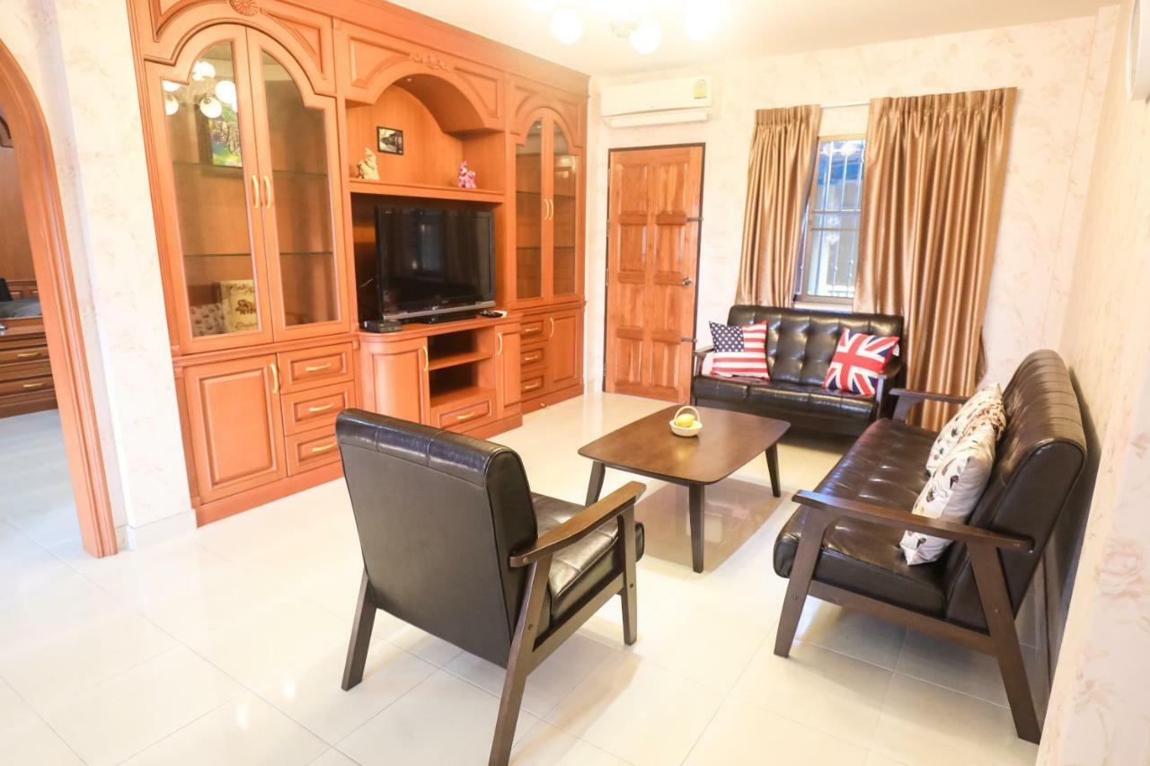 Ferienwohnung Marin House Pattaya Exterior foto
